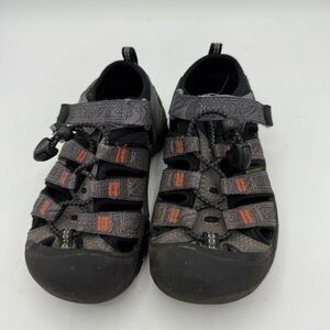 Keen Kids Sandals Shoes Size 10 Waterproof gray Adjustable Hiking Water